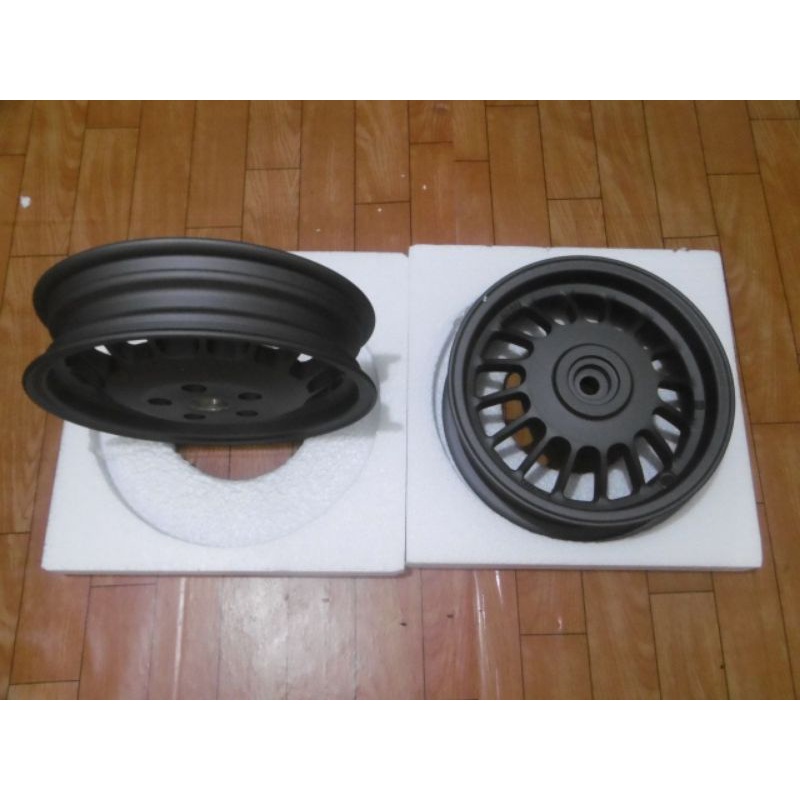 V ROSSI VELG ROSSI VENoM UNO VESPA LX,LXV,S