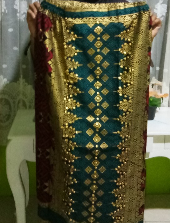 Setelan Kurung Dan Rok Malika  Songket Batik Jupri Batik Couple( Ada Cowok Dan Anak Foto Terpisah)