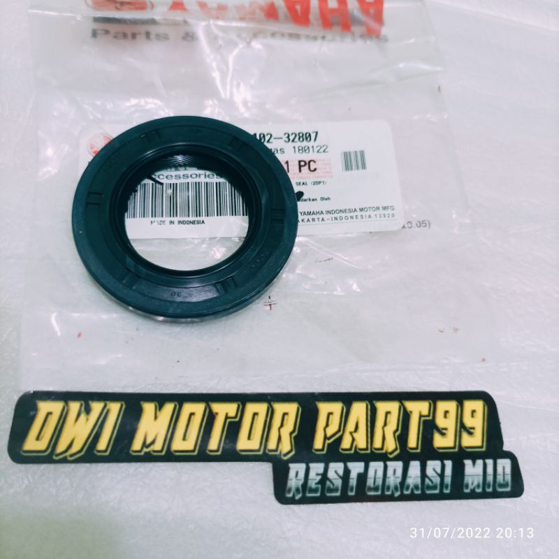 SIL SEAL RASIO RODA BELAKANG NMAX N MAX AEROX LEXI ORIGINAL YAMAHA YGP