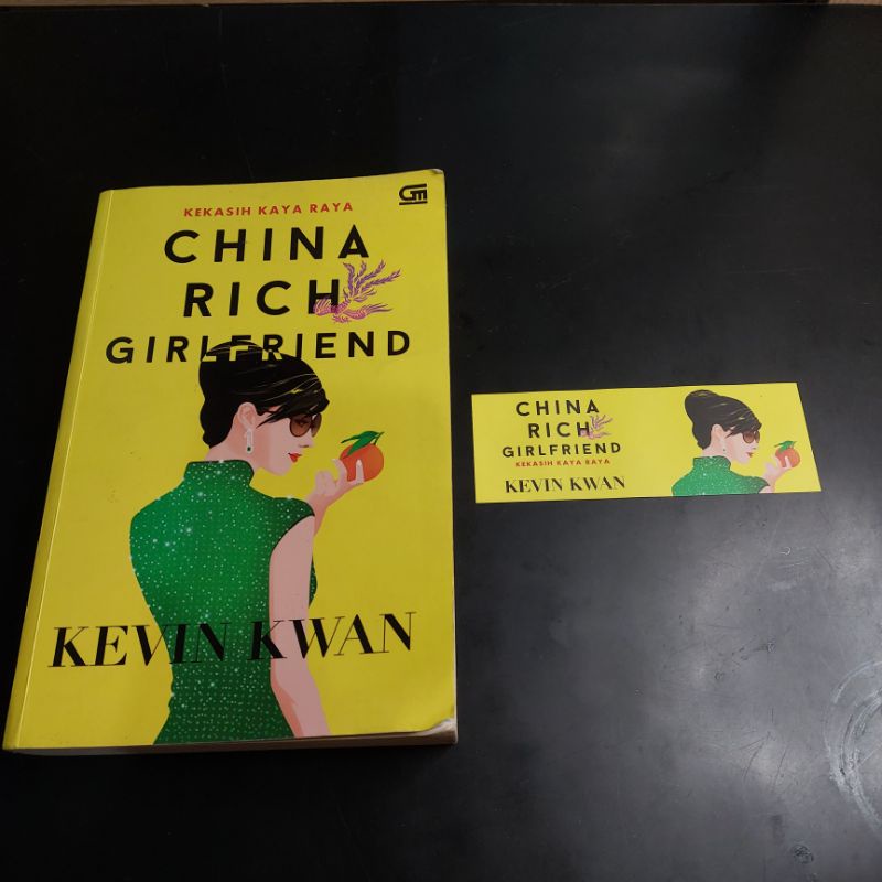NOVEL CHINA RICH GIRLFRIEND BY KEVIN KWAN (PRELOVED)