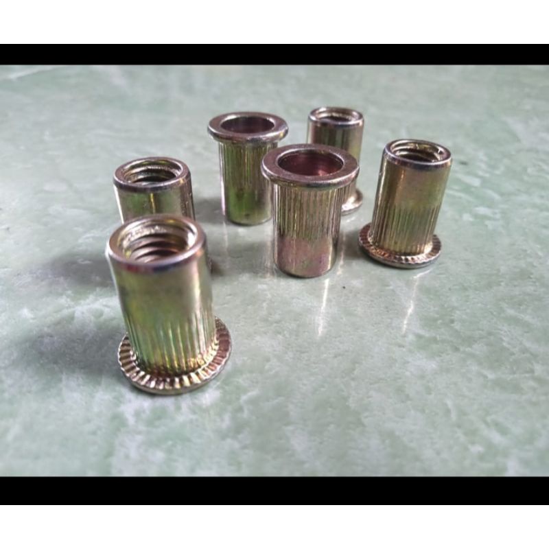 Mur rivet M8/Rivet nut