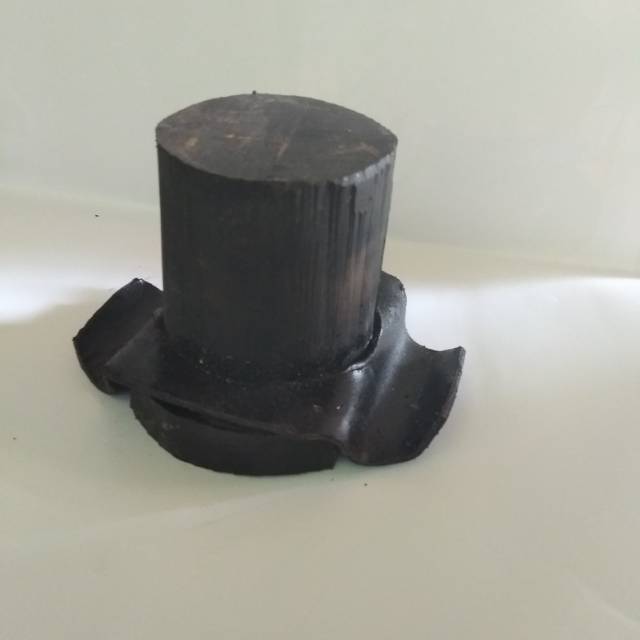 Stoper Hino Dutro / Mitsubishi Canter depan