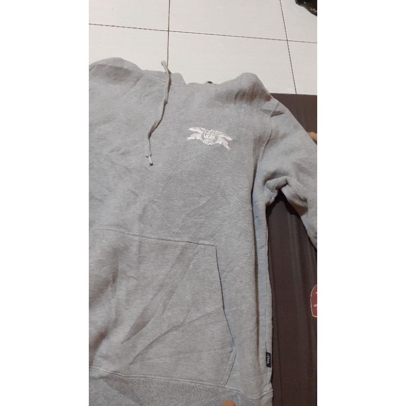 hodie vans x anti hero