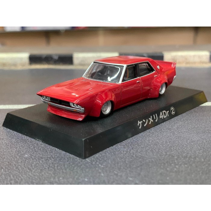 Aoshima 1/64 Grachan Best Vol 2 Nissan Kenmeri 4Dr Merah