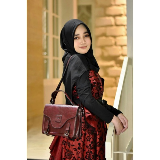 TAS KULIT BERKUALITAS NINDY BAG BRAND MOONZAYA BERGARANSI MUAT TABLET BUKU HP WATERPROFF