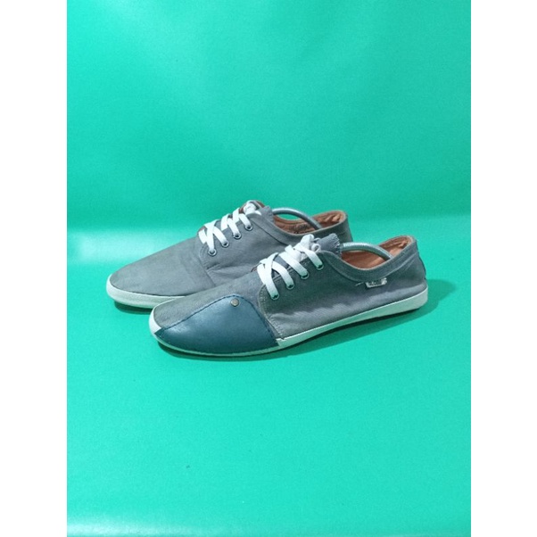sepatu casual globe jumbo  ori Size 47