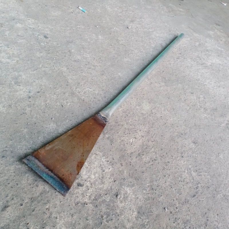 dodos linggis tanah atau lempak pipa tipis