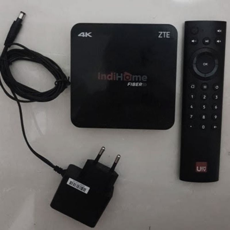 ANDROIT TV BOX ZTE 4K B860h  V5 original