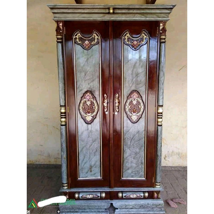 Lemari Pakaian Ukir Jepara Kayu Jati Peluru 2 pintu