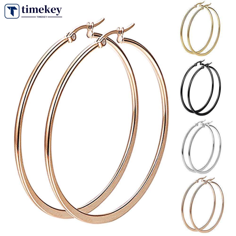 Timekey 1 Pasang Anting Bulat Besar Sexy Bahan Stainless Steel 30-60mm Gaya Steampunk Untuk Wanita A5K1