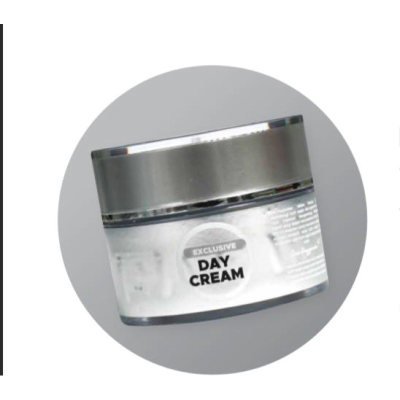 Paket Exclusive shale 25% Khusus Flek Hitam Bening's Skincare By dr.Oky Pratama ~ BENING'S CLINIC Perawatan wajah-Day cream