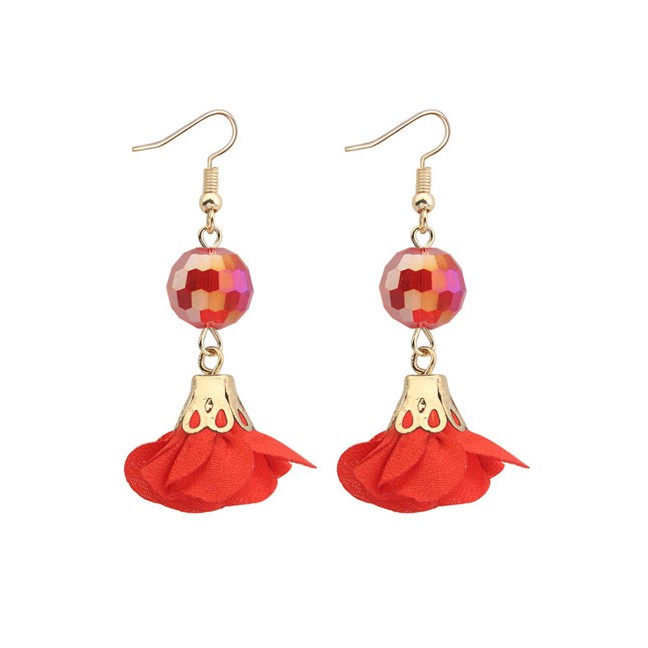 LRC Anting Gantung Fashion Flower&amp;beads Decorated Pure Color Simple Earrings