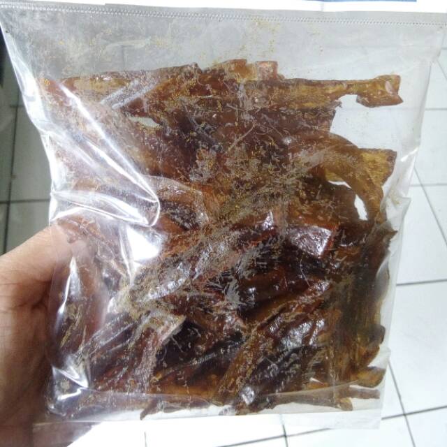 

KERUPUK KULIT SAPI/KERBAU MENTAH KHAS GARUT