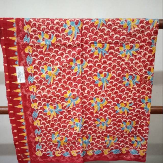 batik tulis lasem sisik ikan sekar merah