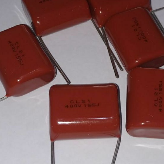 CAPASITOR MILAR MERAH 155/400 155J 400V