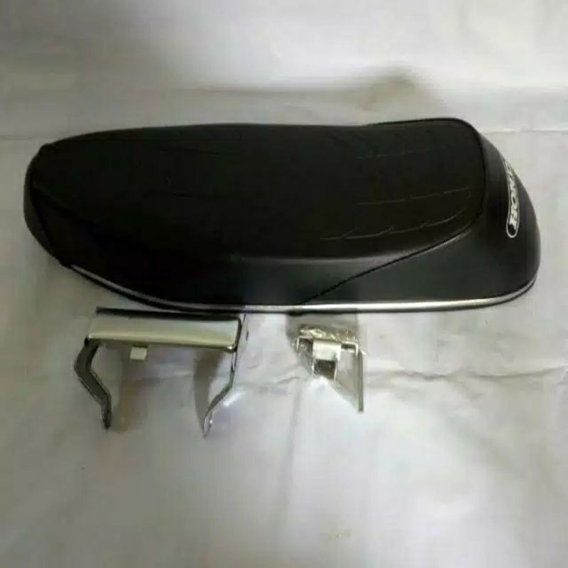 jok racing Honda c70 set pangkon jok plus kunci jok