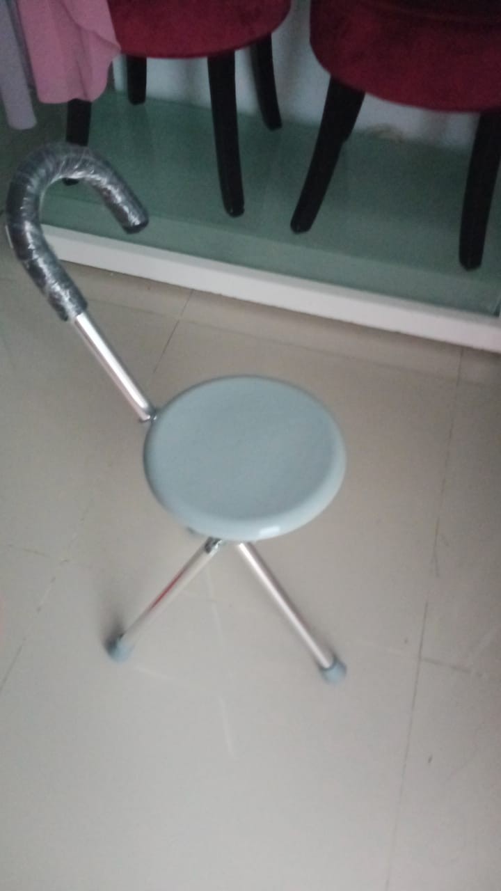 Tongkat Kursi Duduk Sholat/ Traveling/ Kursi Lipat