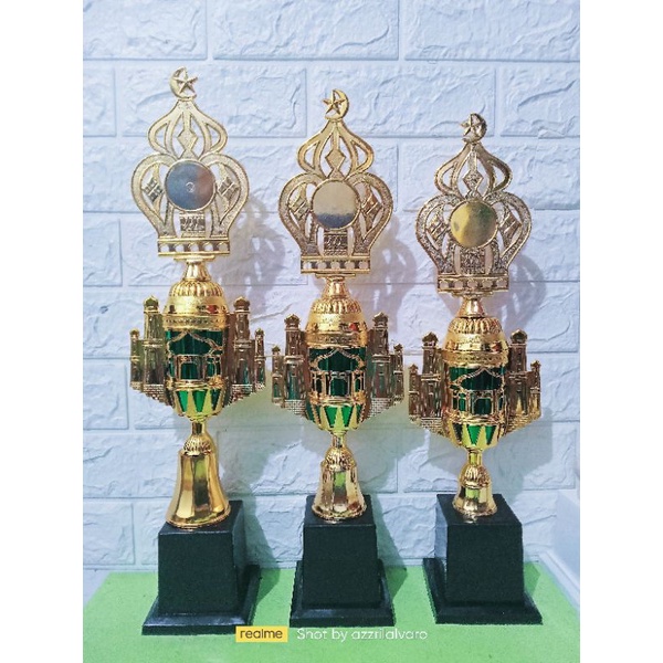 piala body bintang FG28