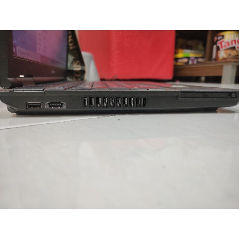 Laptop Toshiba Dynabook Satellite L42 240Y/HD 15.6&quot; with Numpad Intel Core i3 RAM 4gb Windows 10 HD wifi Camera HDD 160GB NOTEBOOK Bisnis Kerja Kuliah Sekolah