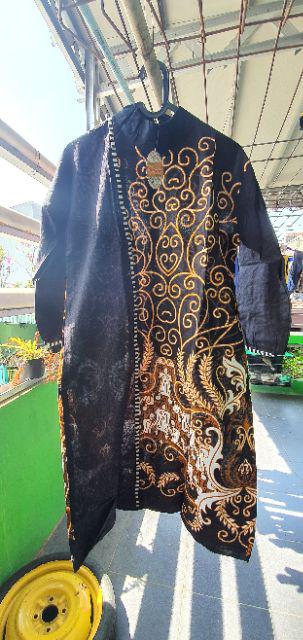 Tunik Sekartaji Atasan Baju Batik Wanita Muslim.