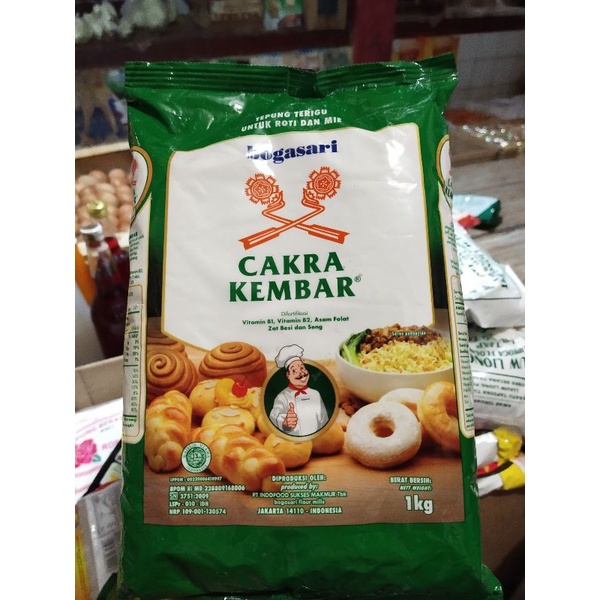

Tepung Terigu Cakra Kembar 1 Kg