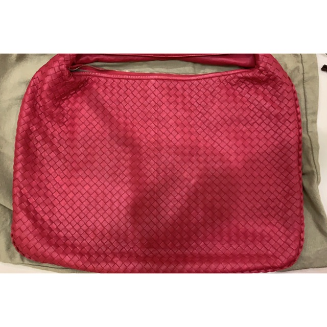 Authentic Botega Veneta Shoulder Bag Fuchsia