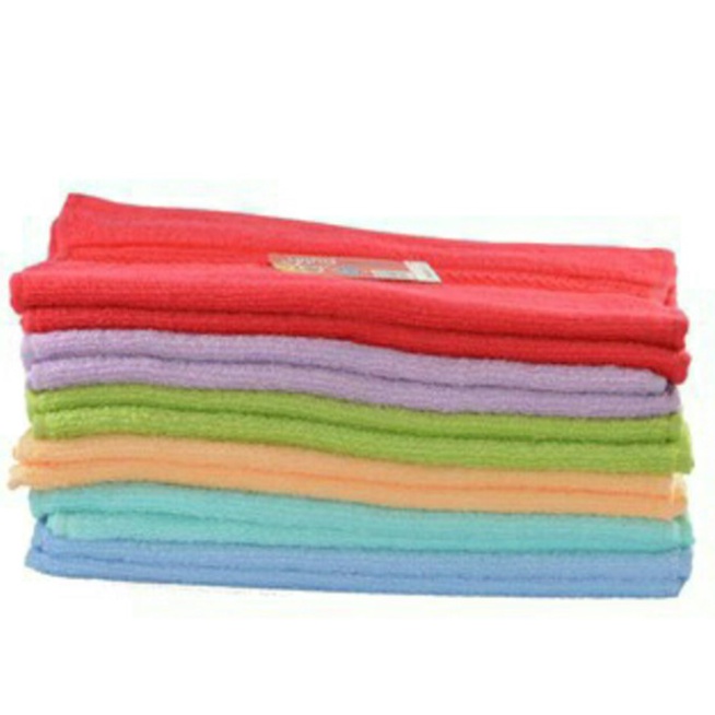 Handuk Merah Putih Kecil / Sport / Olahraga / Wajah / Senam / Lap Ukuran 30x70 Cm