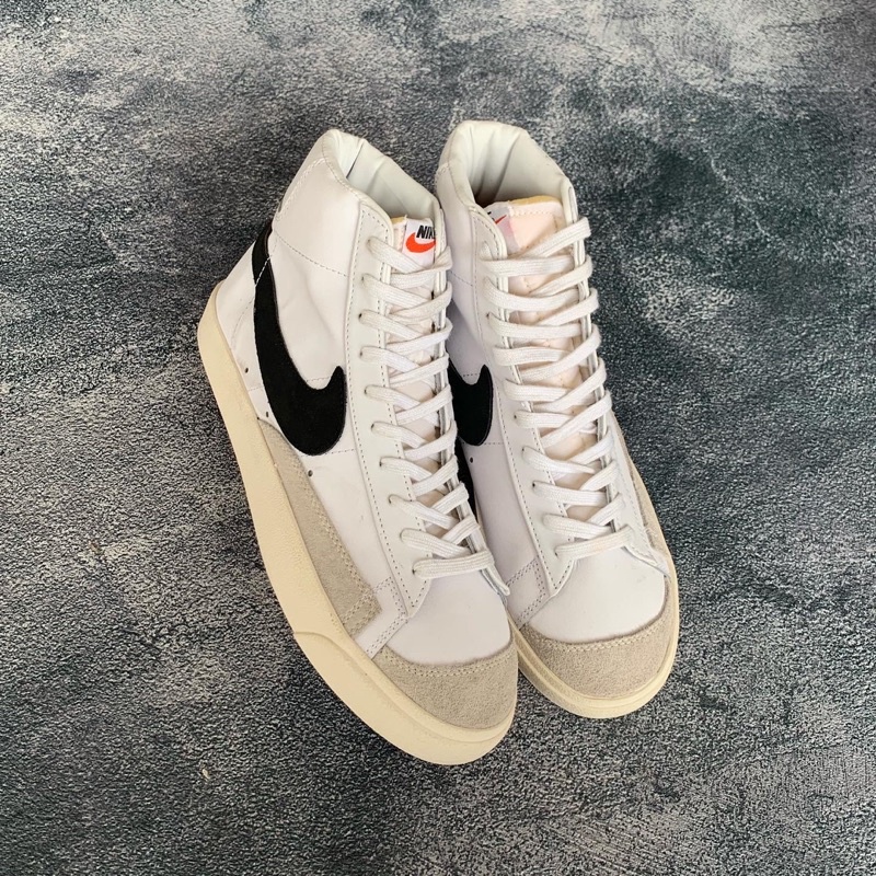 NIKE BLAZER MID 1977 VTG SECOND