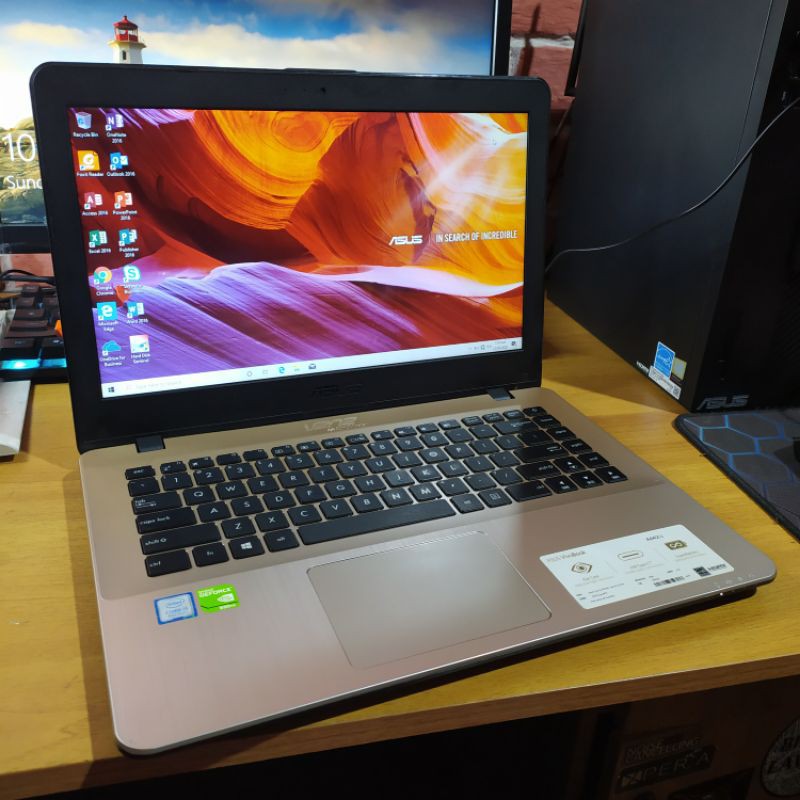 Laptop Asus A442U Intel Core i5 8250u Nvidia Windows 10 Second