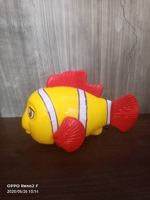 LT 44 mainan anak edukasi IKAN NEMO TARIK LAMPU / mainan ikan nemo tarik tidak bisa di air