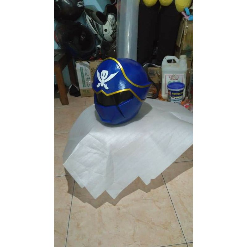 Helm Power Ranger Biru (Gokai Blue)