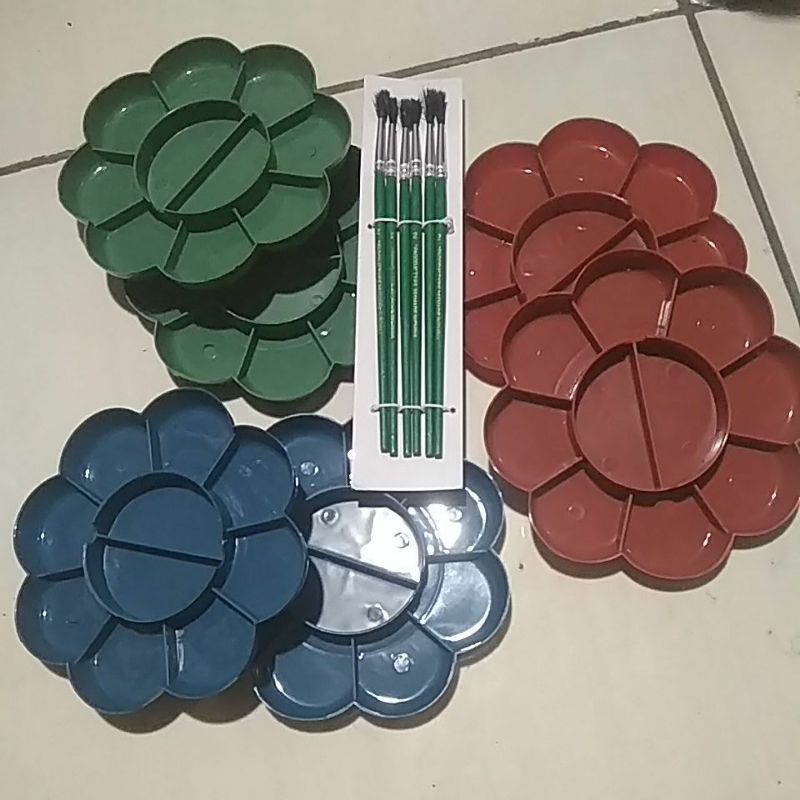 

paket mewarnai koas 6pcs + palet wadah cat air 6 pcs