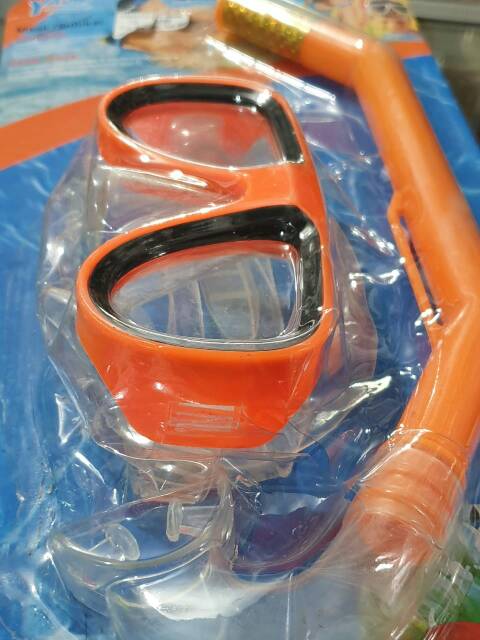 Snorkel anak anak