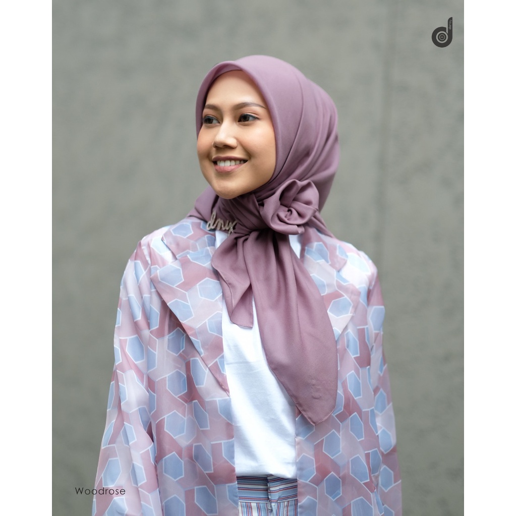 HIJAB DEENAY POLOS  LIZA WOODROSE/BELFLOWER UNGU TUA  SEWING  JILBABWANITACANTIK HIJAB ORI VIAL ULTR