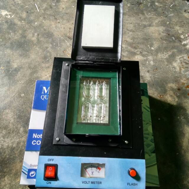 Mesin stempel flash