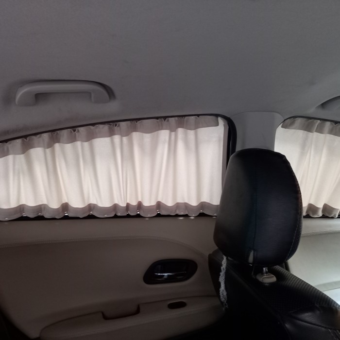 Gorden Mobil Innova Reborn/Venturer