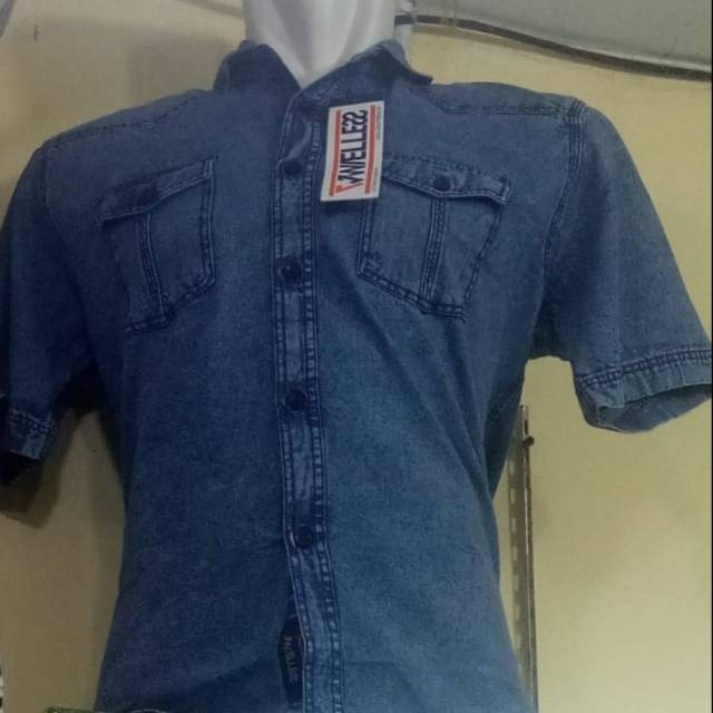 Kemeja Jeans Denim Warna Biru Lengan Pendek Premium Bandung