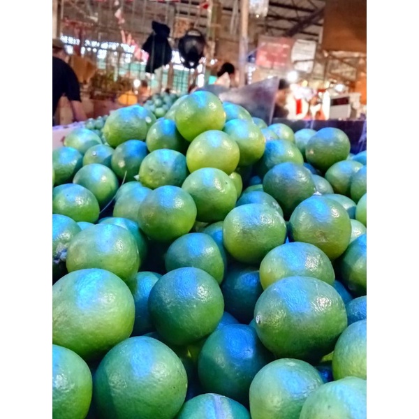 

JERUK NIPIS 1 KG / BUAH SEGAR / BUAH FRESH