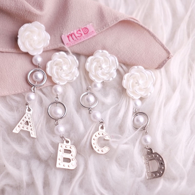 Bros Juntai Bross Nama Bros Dagu Jurai  Bross Jutai  Brooch Huruf Alfabet