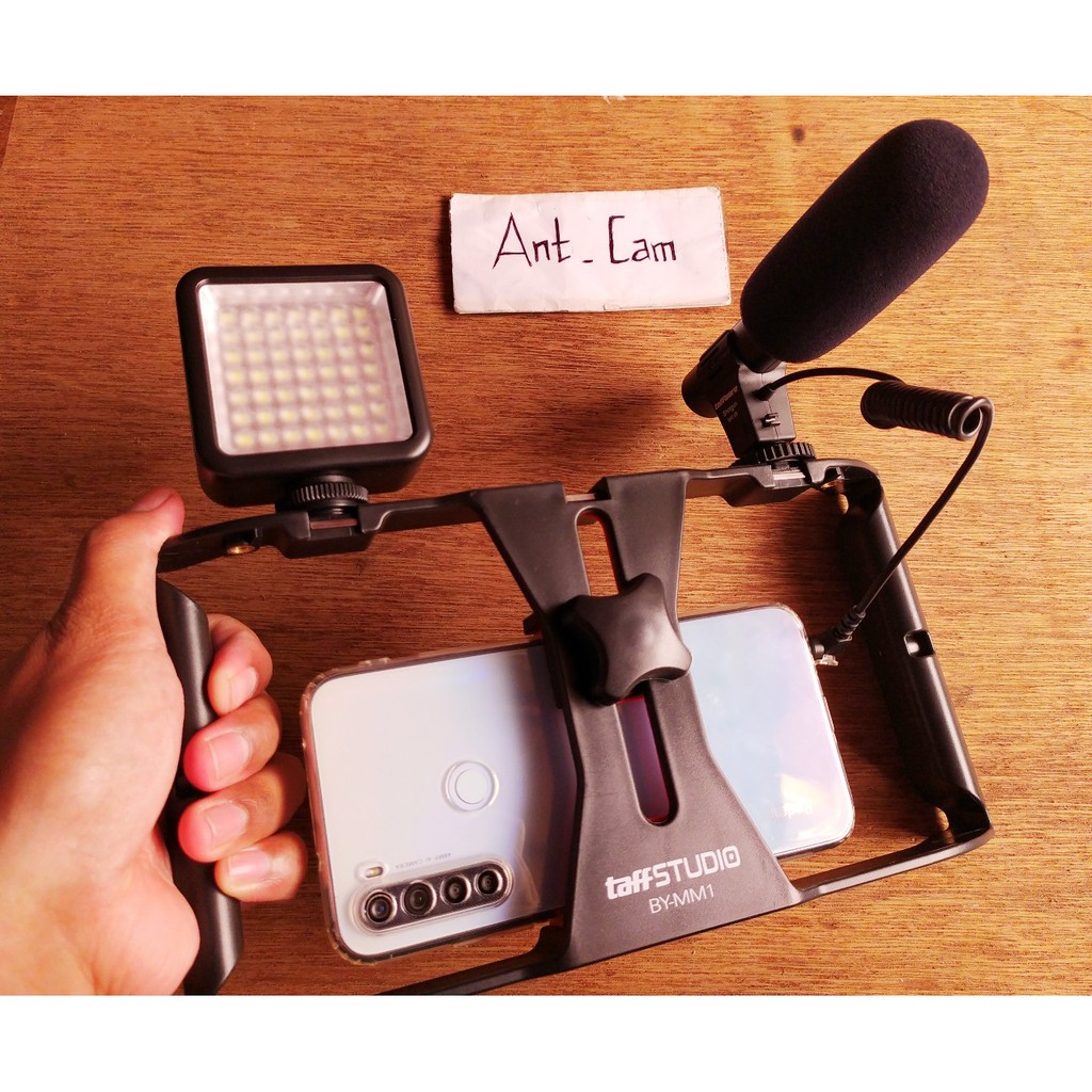 hand stabilizer gimbal held stabiliser kamera video shooting vlog vloger smartphone hp