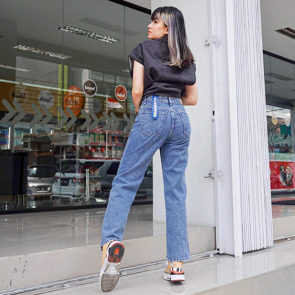 JINISO - Highwaist Loose Jeans 811 - 821 HANGOVER-5