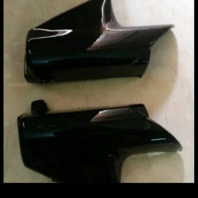 Tutup shock depan vega R lama