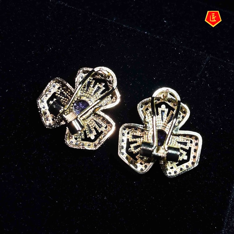 [Ready Stock]18K Gold Clover Micro-Inlaid Full-Jeweled Stud Earrings