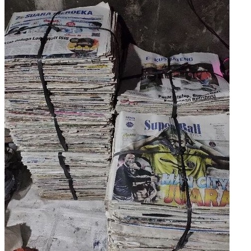 KORAN BEKAS BACA 1 KG GROSIR KORAN KILOAN KORAN BEKAS