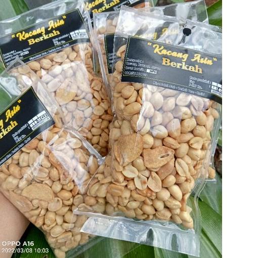 

Terbaru KACANG KLICI ASIN BAWANG GORENG GURIH MURAH100GRAMproduck terlaris