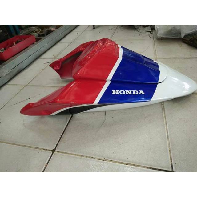 Cover Body belakang honda cbr k45a lokal