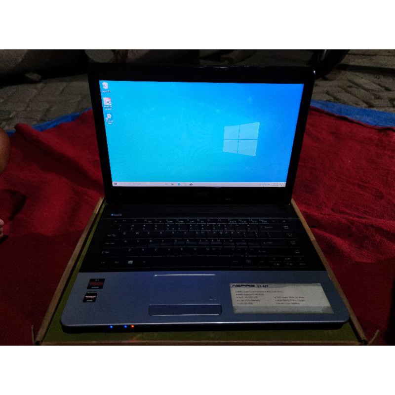 Laptop Murah/Laptop Acer aspire E1 421/Laptop acer Aspire