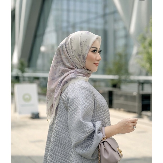 Buttonscarves NewYork Courage 3