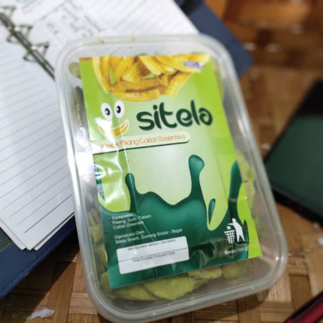 

Keripik pisang green tea sitela