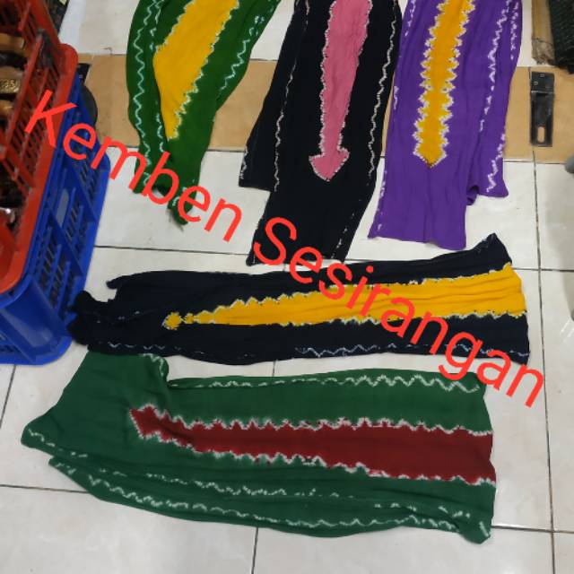 Kemben jumput dan kemben sesirangan